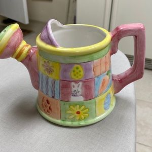 🛍️ It’s a Easter ceramic decoration, or you could use to water your plants 🪴